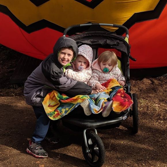 Meet your Posher, Melissa - Picture 1 of 1